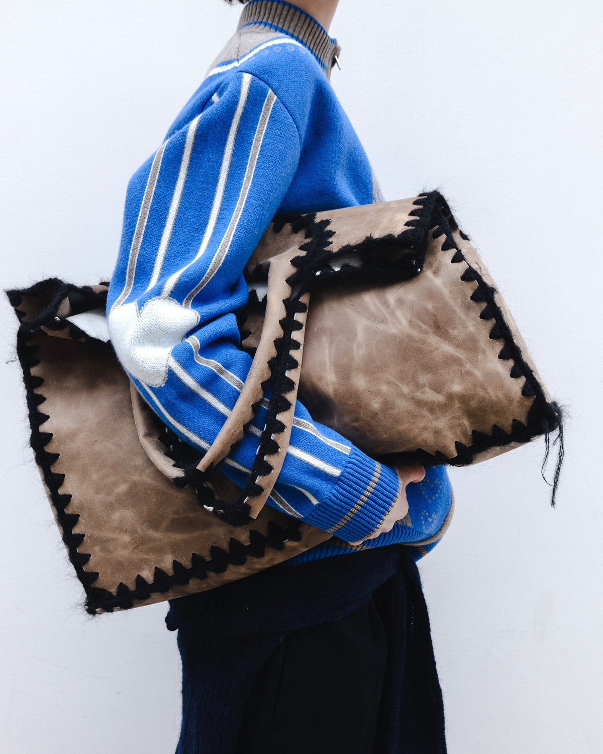 Borsa Lucio