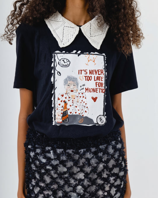 T-shirt It’s Never Too Late for Mionetto Crochet Collar
